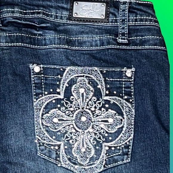 NWT Bedazzled Earl Straight Leg Jeans Size 10 - Picture 5 of 6